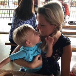 Meet your Posher, Amanda